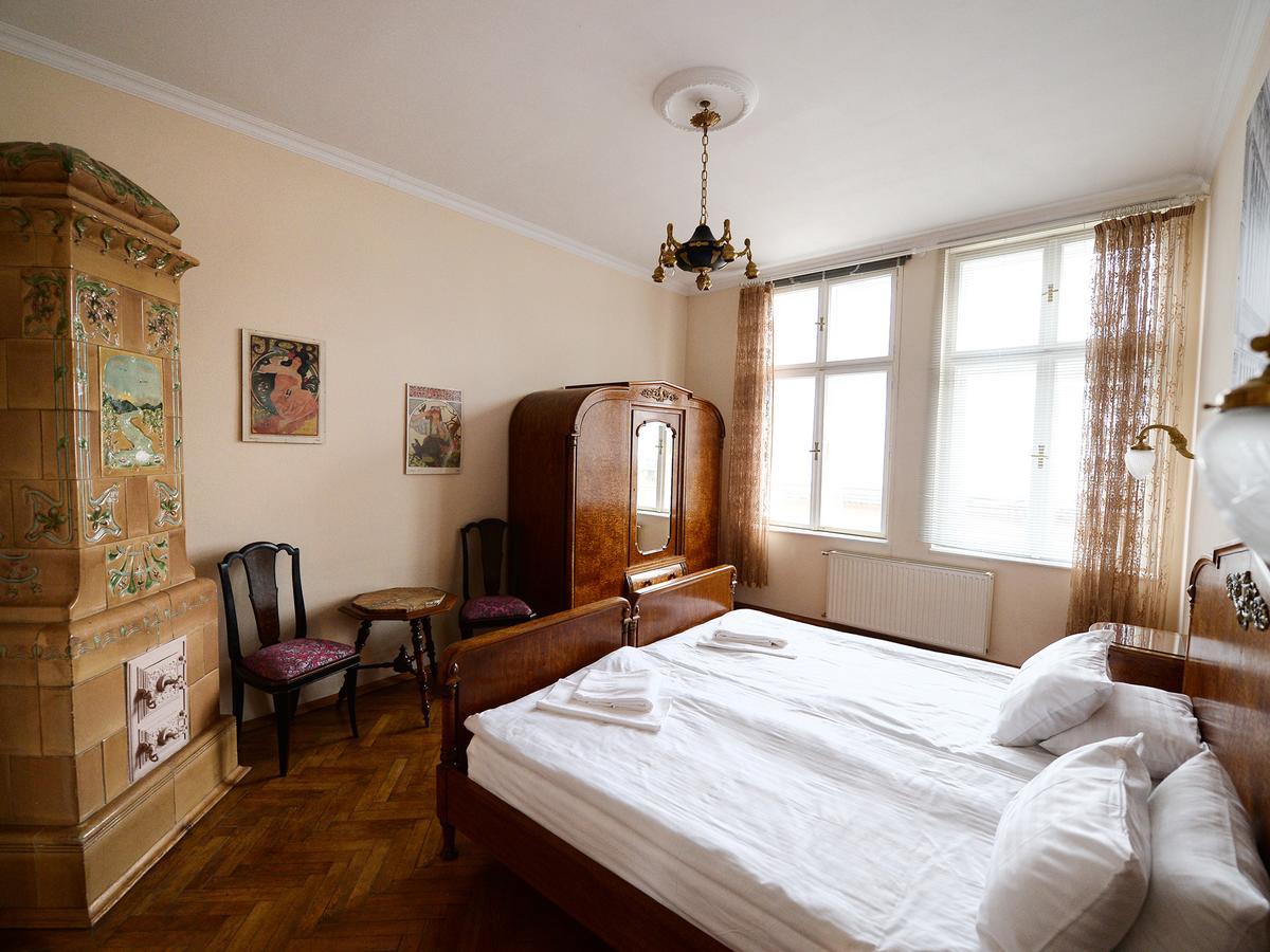 The Historical Family Nest In City Centre Львів Екстер'єр фото